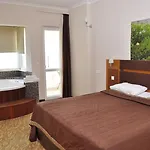 & 5* İğneada