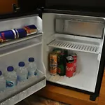 & Szálloda 5*