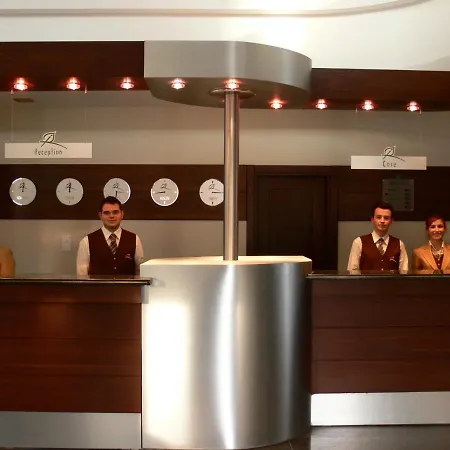 & Hotel
