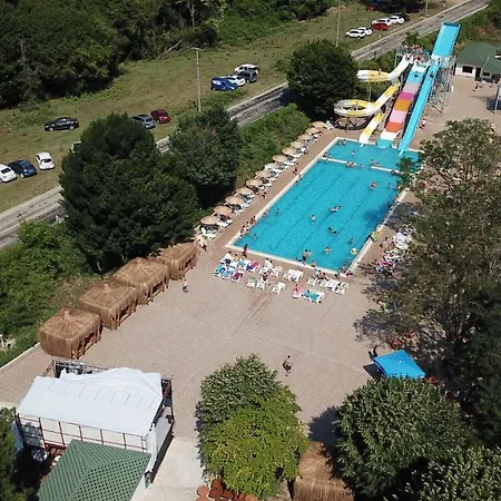 & Hotel 5*