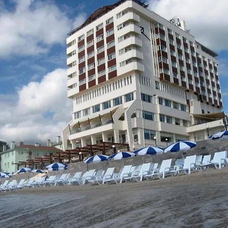 & Hotel 5*